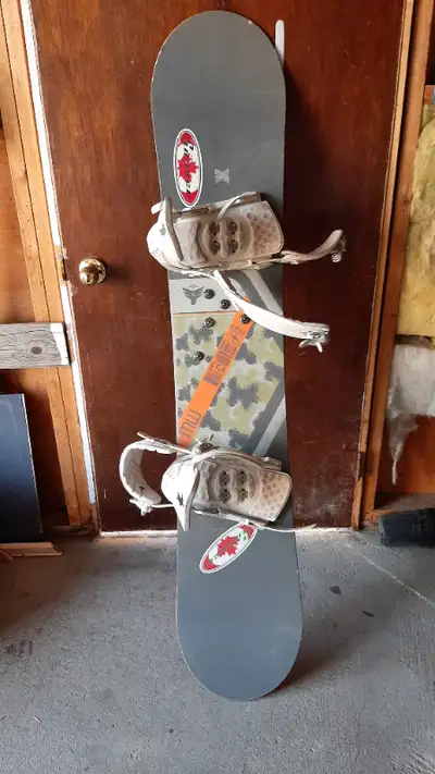 Snowboard with bindings. Good condition
