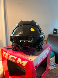 CCM Fitlite 80 helmet
