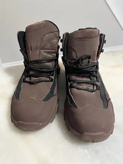 Safety Shoes Anti-Slip Men’s 8.5 (Women’s 10), View more