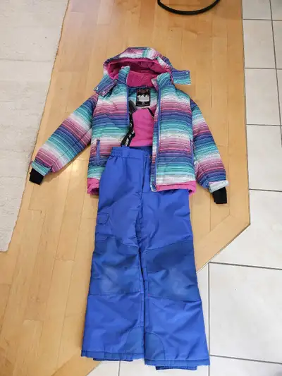 Girls Gusti winter jacket and snow pants  size 10, View more