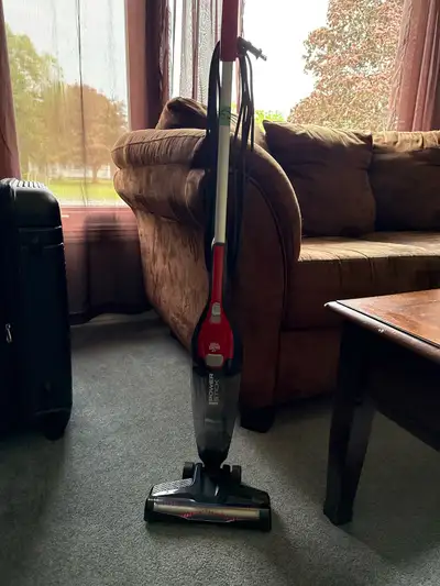 Dirt devil power stick barely used, excellent condition https://www.walmart.ca/en/ip/DIRT-DEVIL-4-in...