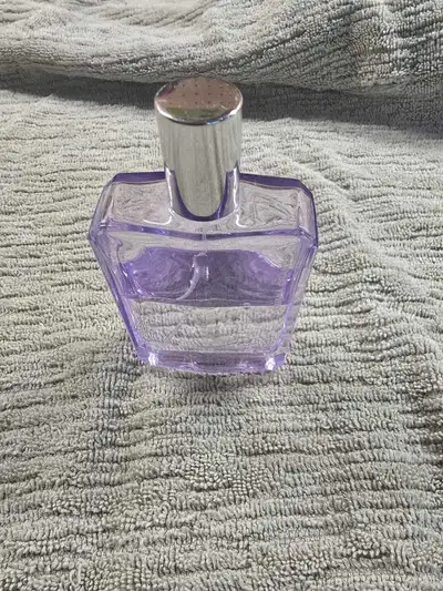 Ariana Grande perfume, View more