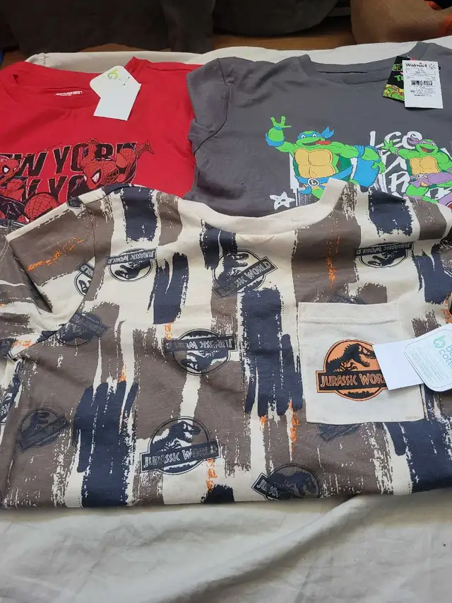 Kids T-Shirts in Kids & Youth in City of Halifax - Image 2