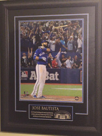 Jose Bautista Toronto Blue Jays Bat Flip Home Run 2015 Color
