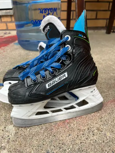 Youth size 11 skates, View more