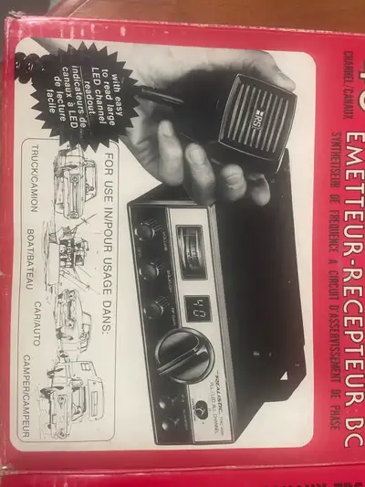 C.B. Four walk solid state transceiver TRC – 424. Radio shack