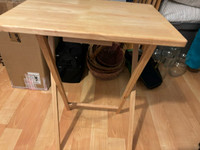 Wood Folding Table x4