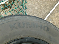 4 jantes 15 pouces  avec pneus été Kumho Solus