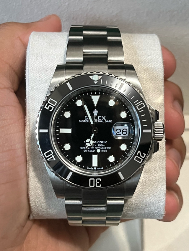 Rolex Submariner Date dans Bijoux et montres  à Longueuil/Rive Sud - Image 3