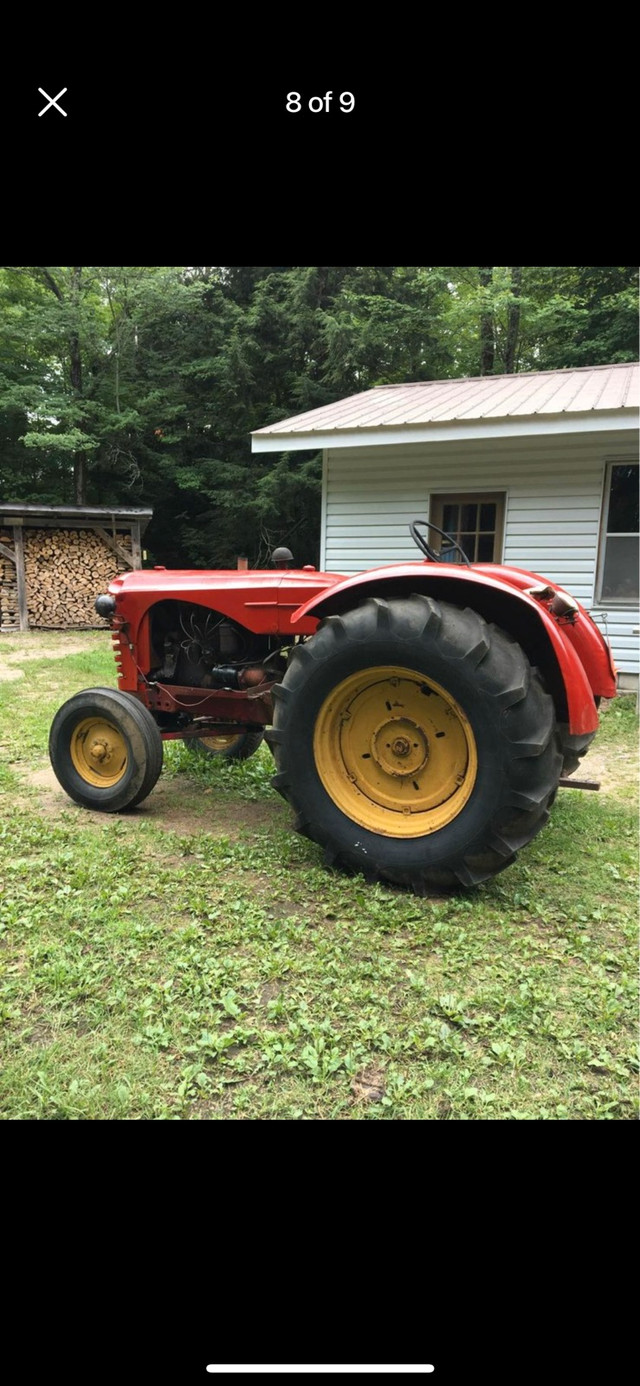 1951 Massey Harris tractor in Farming Equipment in Muskoka - Image 2