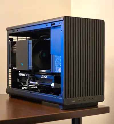 - Custom gaming desktop computer build, comes with boxes and full warranty - Runs extremely cool and...