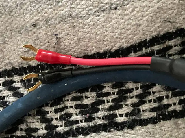 Audioquest Blue 3m or 10 foot single speaker cable