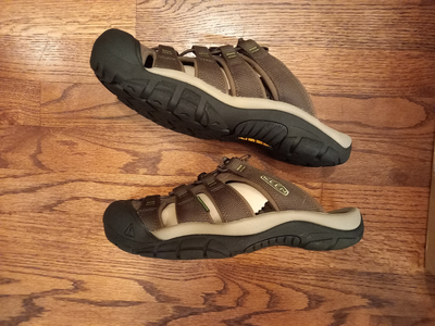 Keen Men's Newport Slide - Size 11 - New in Box, View more