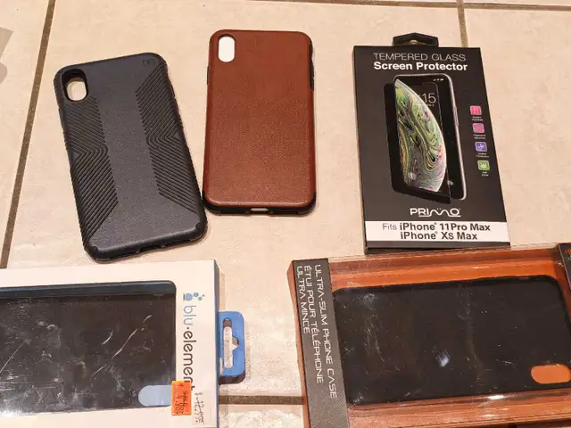 iPhone XS Max 256gb (good cond 80% battery) in Cell Phones in Markham / York Region - Image 6