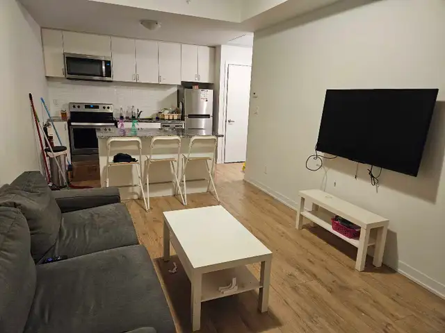 One bedroom with Ensuit 4pc bathroom  for rent near UOIT