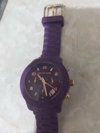 MICHAEL KORS Watch new never worn only 99$, View more