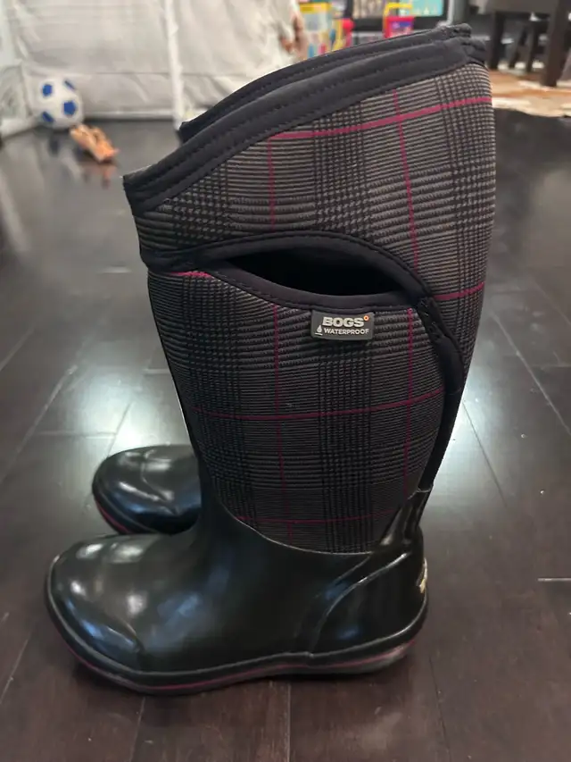 Bogs boots65049620780289121