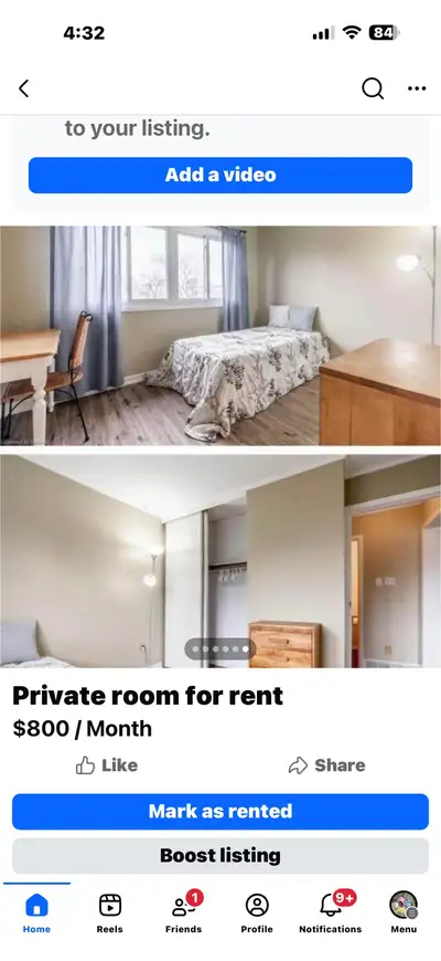 4 bedroom Water and internet included 5min walk to Wilfred Laurier 10 min walk to U of Waterloo Acro...