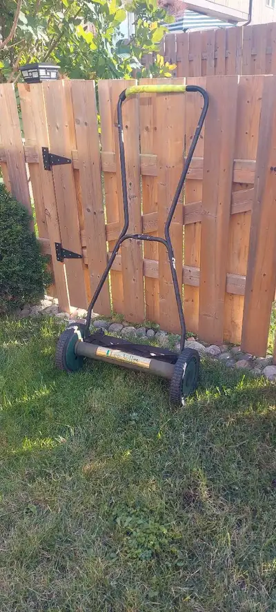 Lee Valley push mower, View more