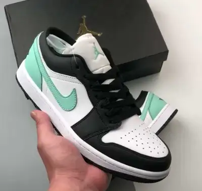 AIR JORDAN 1 LOW "GLOW GREEN" MEN'S SZ10.5 BRAND NEW IN BOX *Check out my other ads all shoes & Clot...