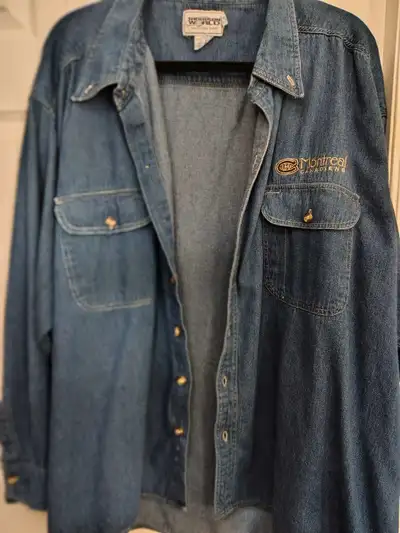 This vintage Throwing Things World Montreal Canadiens denim shirt is a unique piece for any hockey f...