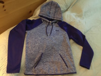 Ladies Small Under Armour Cold Gear Two tone Purple Hoodie