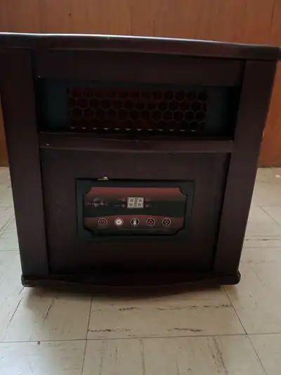 Portable infrared heater. MODEL: STH1500-01 120 VAC 60Hz 1500 WATTS. Pick up in Fairview anyday afte...