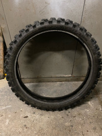  17” motocross tire Dunlop Geomax