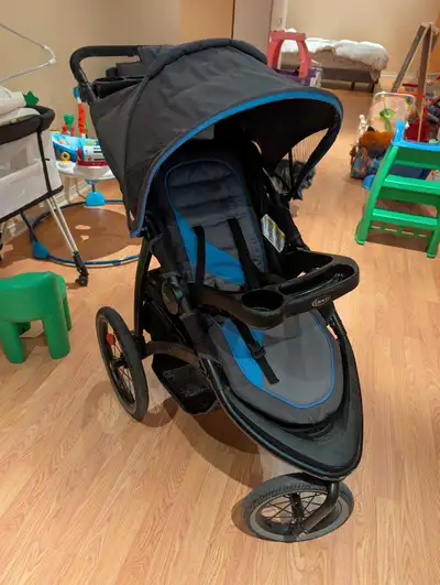 Graco® FastAction™ Jogger LX Travel System, View more