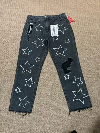 Girls/Ladies New Beautiful Jeans , View more