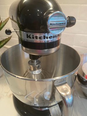 Kitchen Aid Mixer | New & Used Goods | Kijiji Classifieds