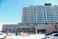 Lakeside living in Mississauga's newest condo building