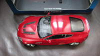 Diecast 1/18 Autoart Aston Martin V12 Vantage