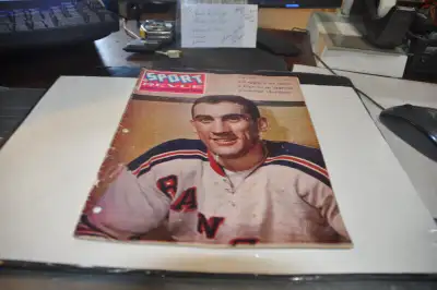 Sport revue magazine hockey avril 1958 lou fontinato new york ra, View more