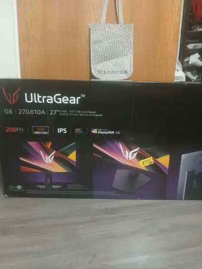 27" computer monitor , View more