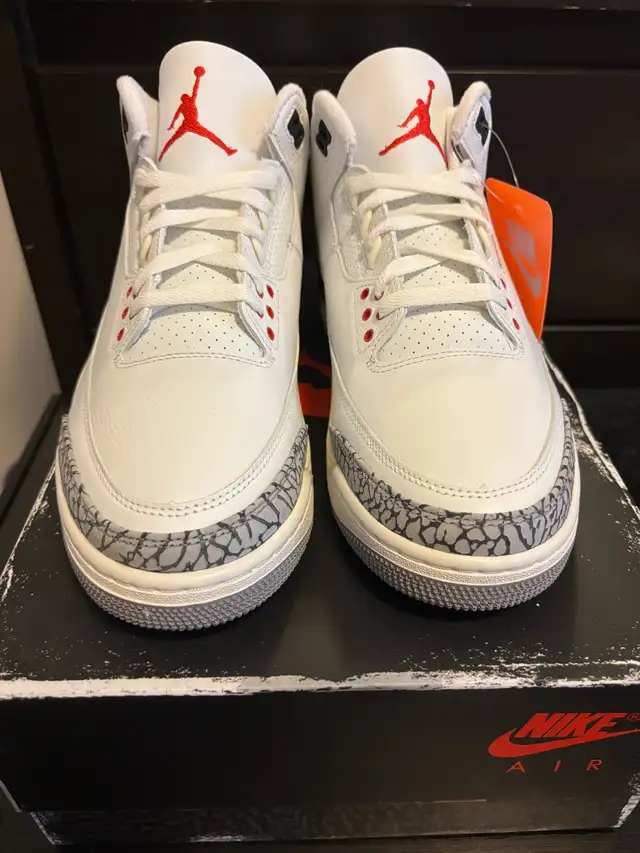 Jordan 3 White Cement Reimagined size 11 in Men's Shoes in City of Toronto - Image 7