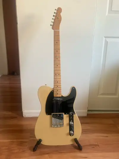 Fender Vintera ll Nocaster, View more