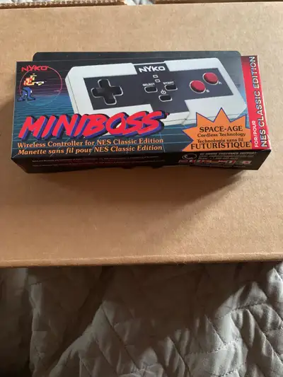 Nyko Mini Boss NES Classic Wireless Controller