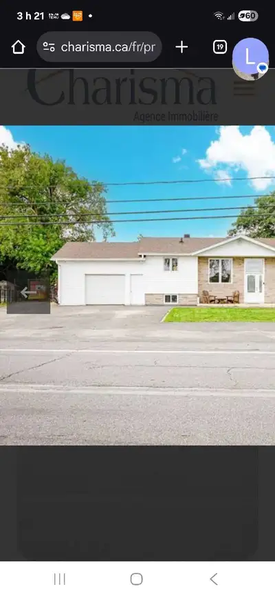 Grande opportunité Magnifique maison face du bord de l'eau deux étages situé à côté de l'autoroute 2...