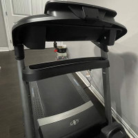 Nordic Track s25i -Folding Treadmill