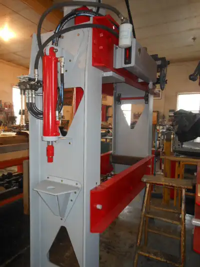 Presse hydraulique à double cylindre, View more