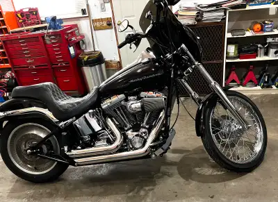 TRADES WELCOME! 2001 Harley Davidson FXSTD/FXSTDI Softail Deuce With a carbureted air-cooled Twin Ca...