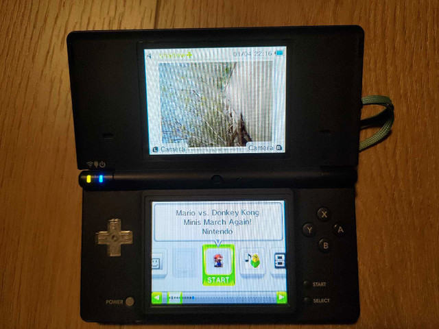 Custom DSi Bundle + R4i + Namco Museum in Nintendo DS in Hamilton - Image 2