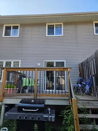 2 Rooms for Rent – Shared 3-Bedroom Townhome | Petawawa Looking for clean, respectful, and responsib...