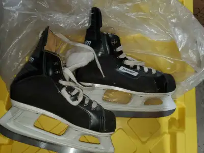 Bauer kids Skates, View more