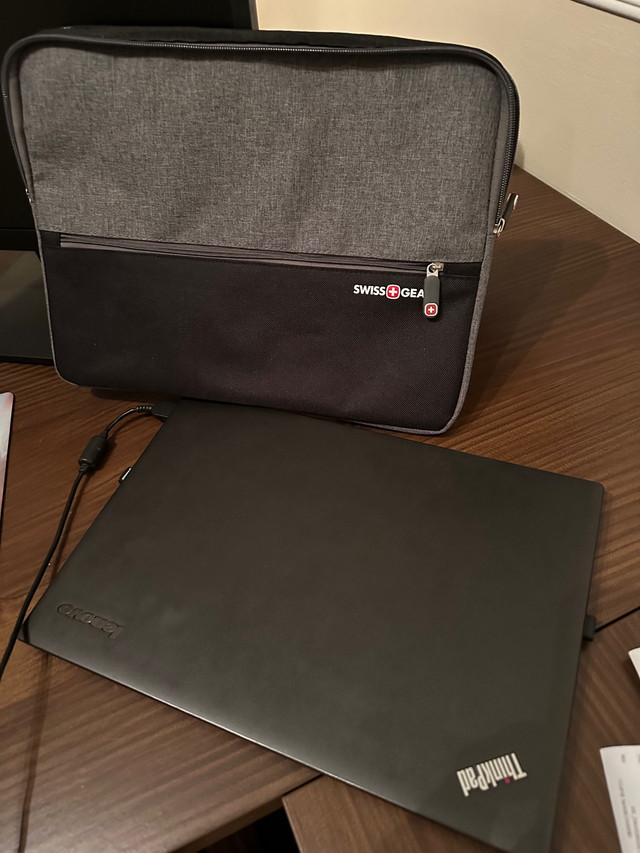 Lenovo X1 Carbon Gen 3 14" laptop Core i5 8GB Ram 250GB SSD Lapt dans Portables  à Laval/Rive Nord - Image 2