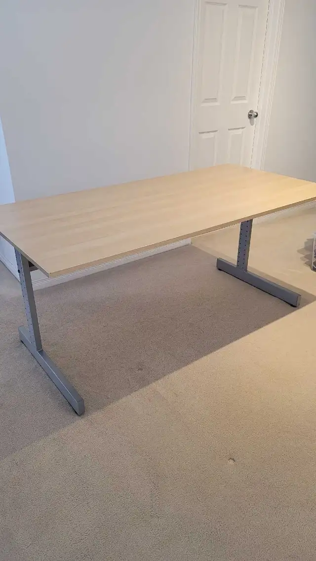 Desk IKEA Fredrik 160x80 cm in Desks in Ottawa - Image 3