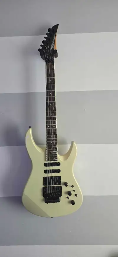 Yamaha RGX612A 1989 très rare, View more
