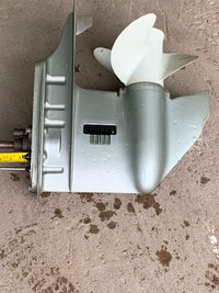 Suzuki outboard gearcase assembly