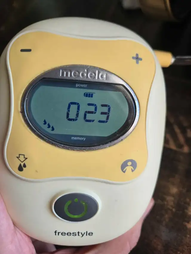 meleda double breast pump in Other in Grande Prairie - Image 3